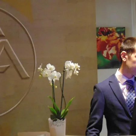 Turin Airport & Otel 4*
